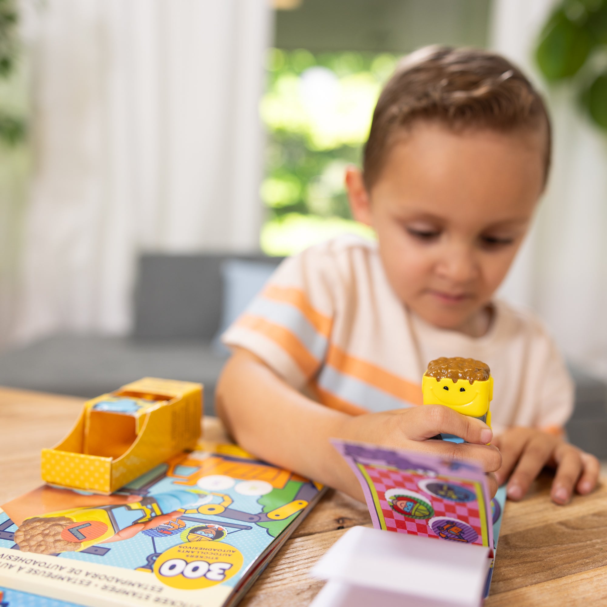 Sticker WOW!? Activity Pad & Sticker Stamper - Bulldozer - Image 10