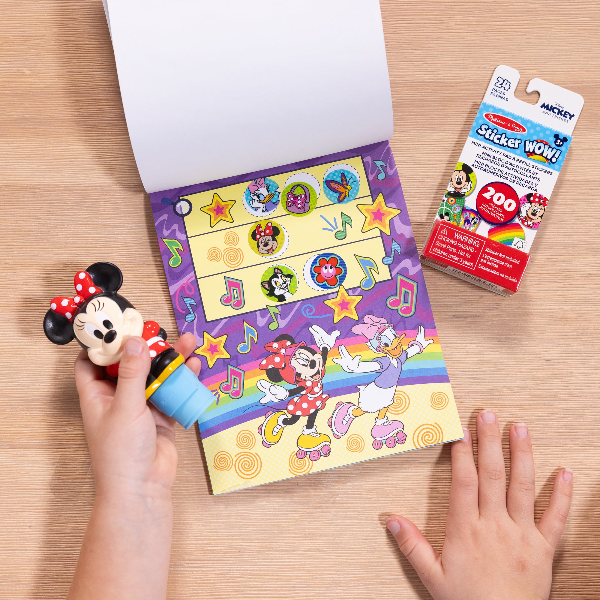 Sticker WOW!? Disney Minnie Mouse Bundle: Activity Pad & Sticker Stamper + Mini Activity Pad and 200 Refill Stickers - Image 2