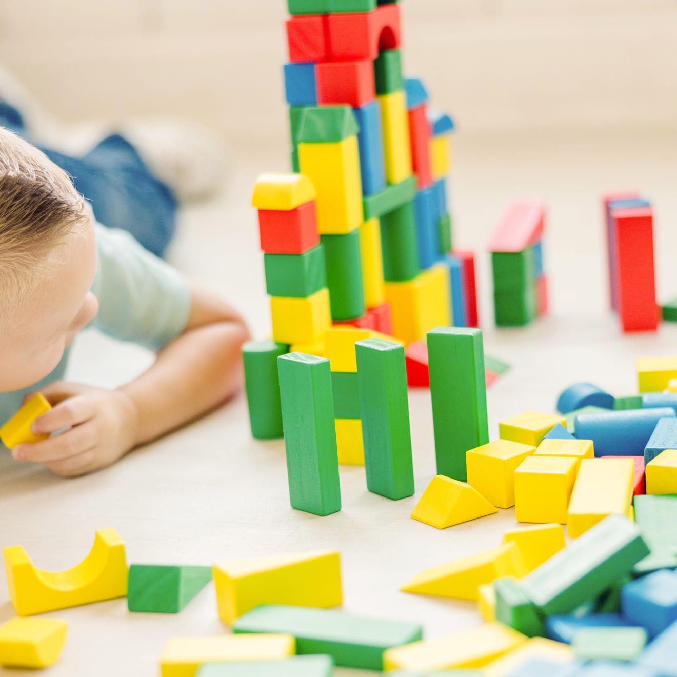 200 Piece Wood Blocks Set - Image 8