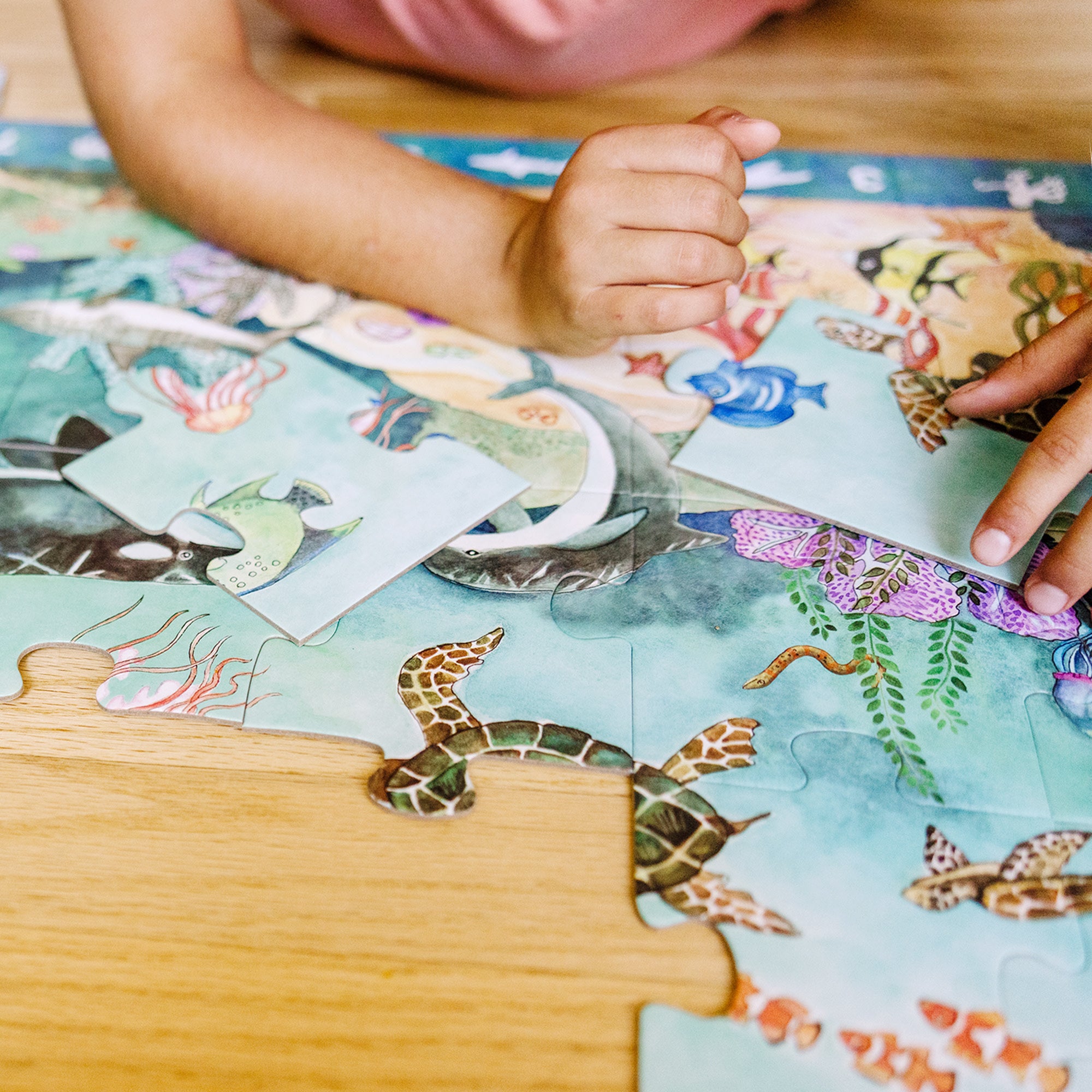 Search & Find Beneath the Waves Floor Puzzle - 48 Pieces - Image 3