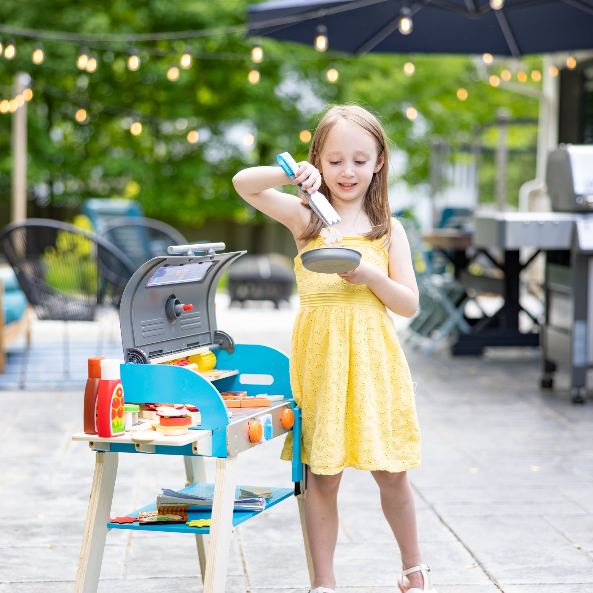 Deluxe Grill & Pizza Oven Play Set - Image 10