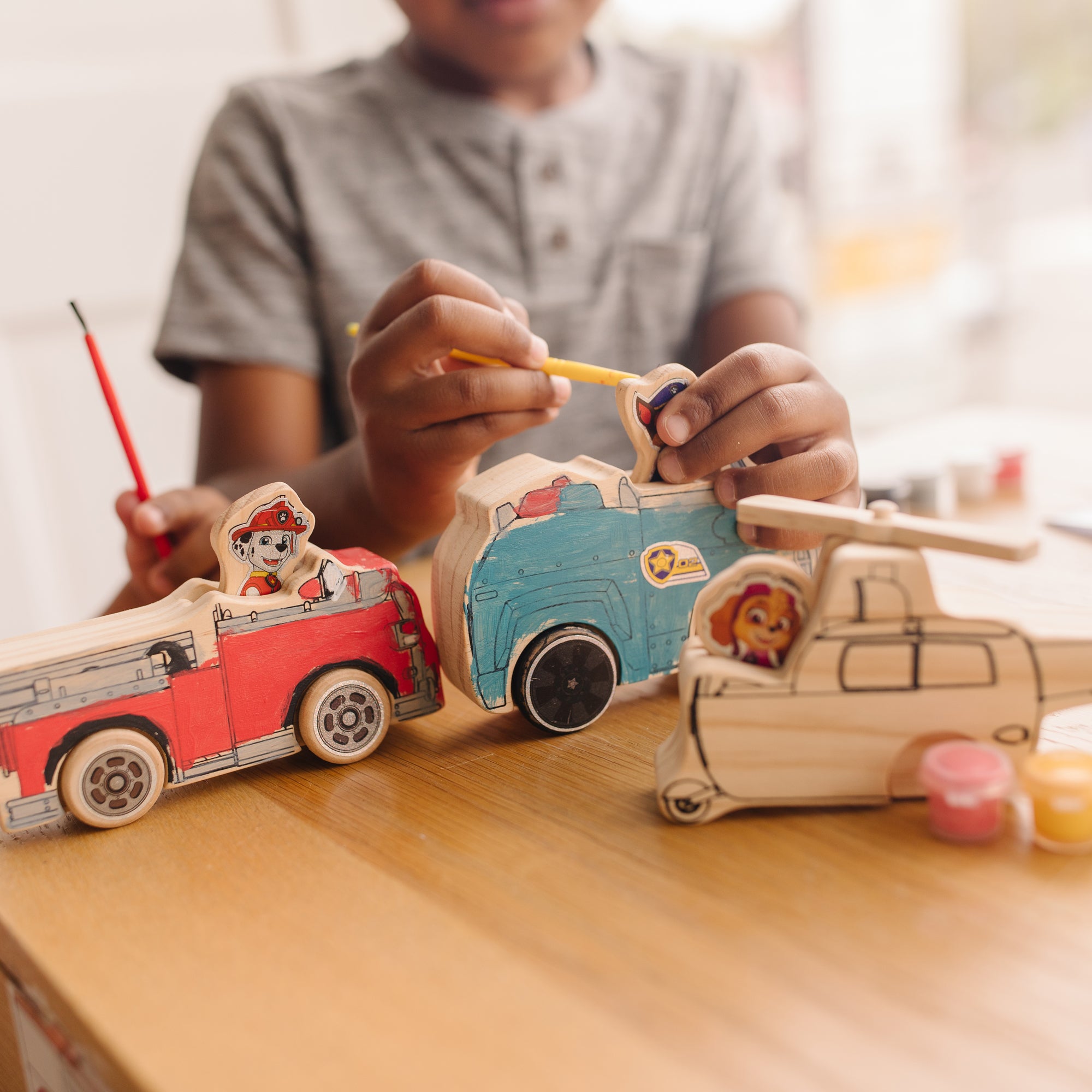 PAW Patrol Wooden Craft Kit - Vehicles - Image 10