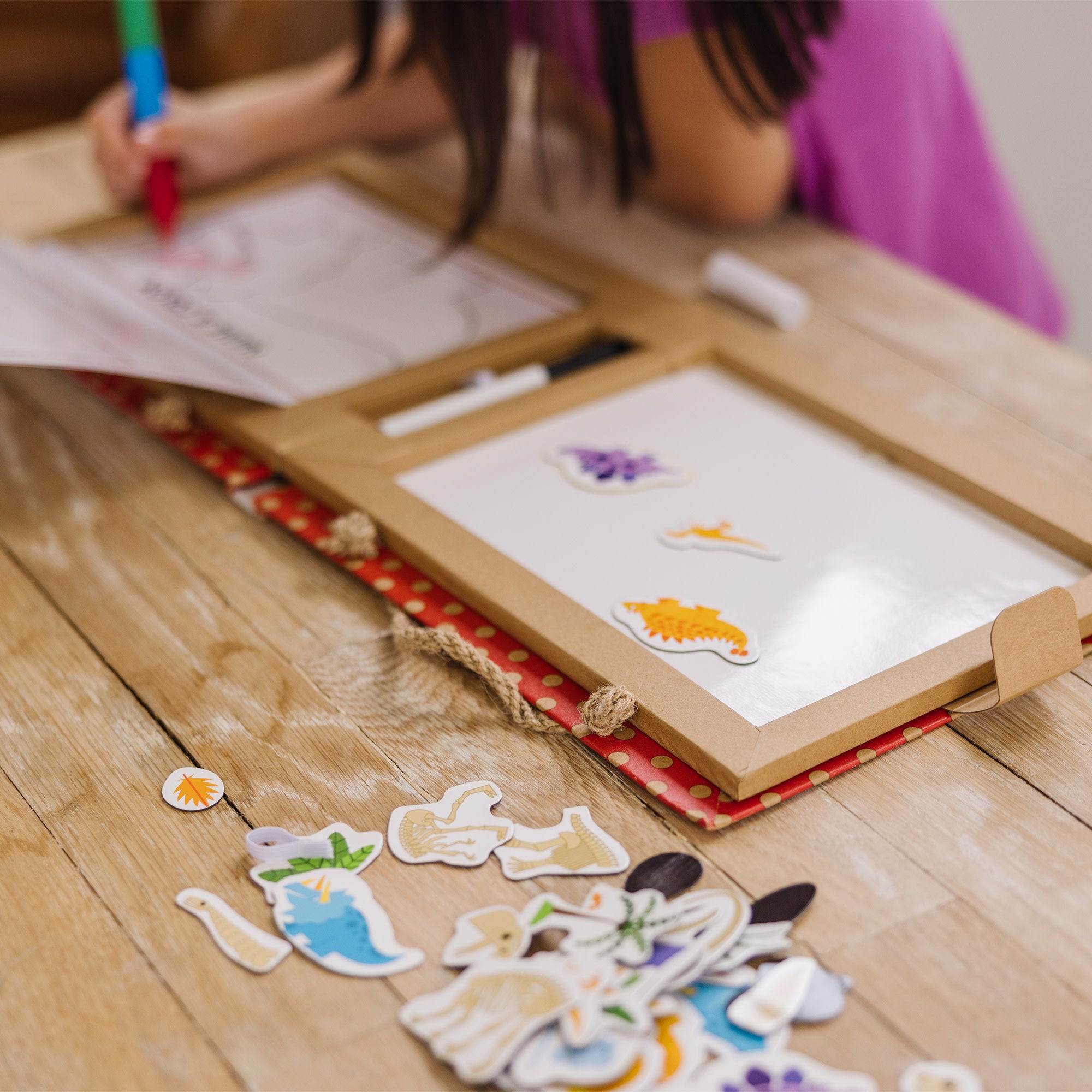 Natural Play: Play. Draw. Create Reusable Drawing & Magnet Kit ?C Dinosaurs - Image 7