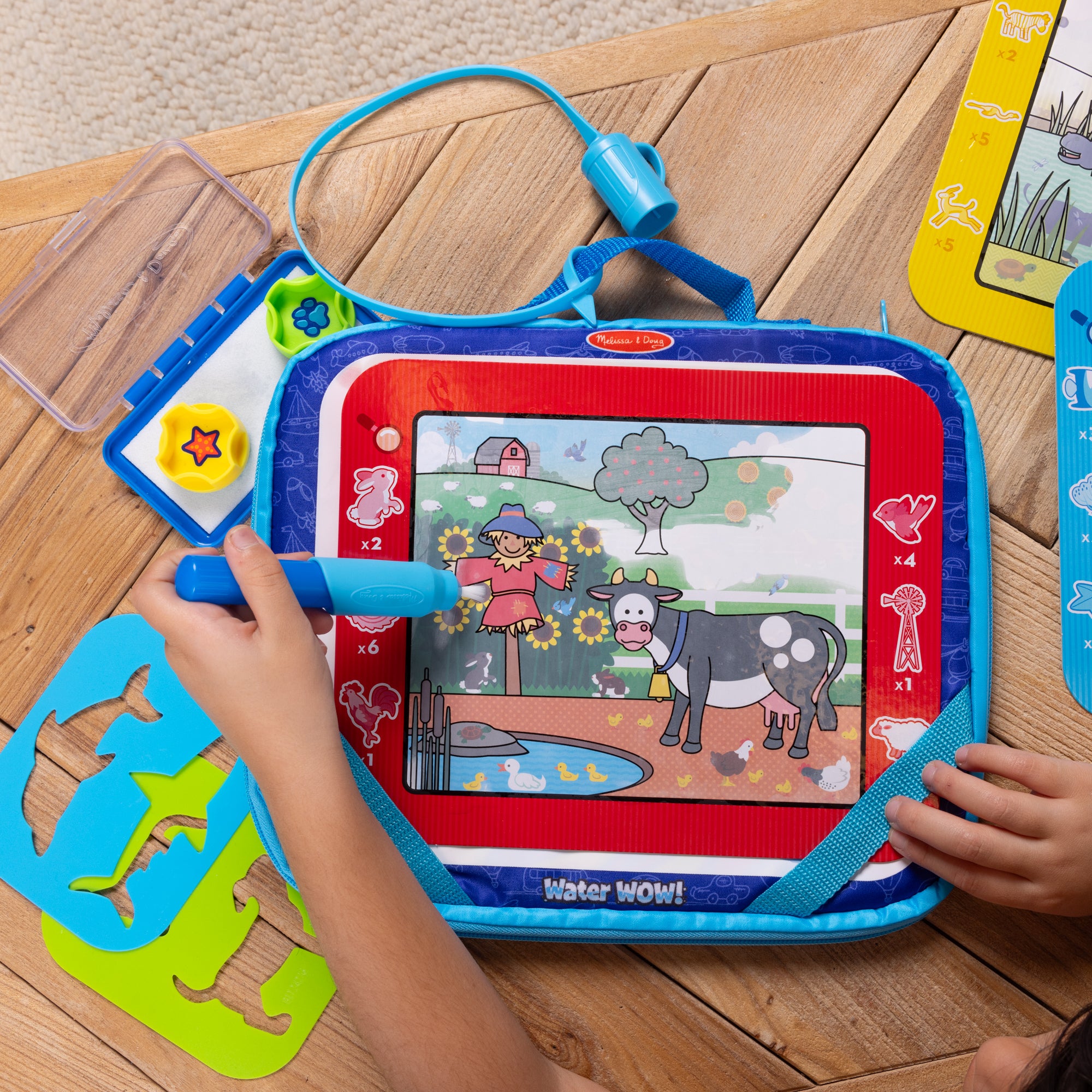Water WOW! Take-Along Multi-Activity Drawing Set - Image 5