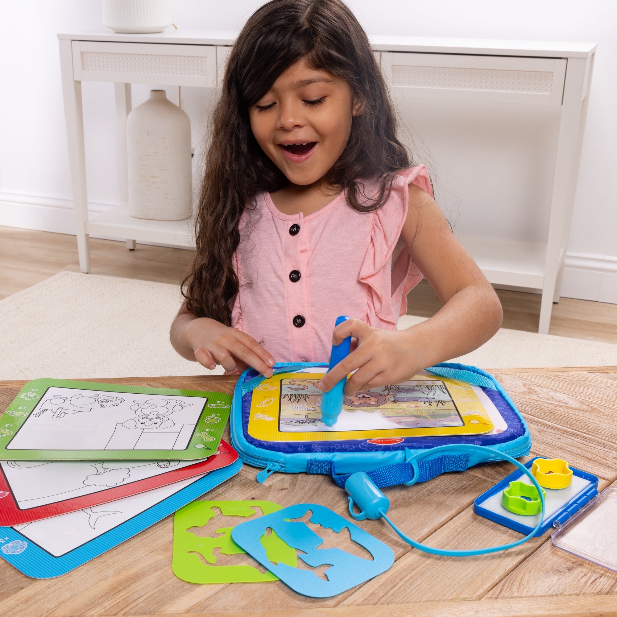 Water WOW! Take-Along Multi-Activity Drawing Set - Image 7