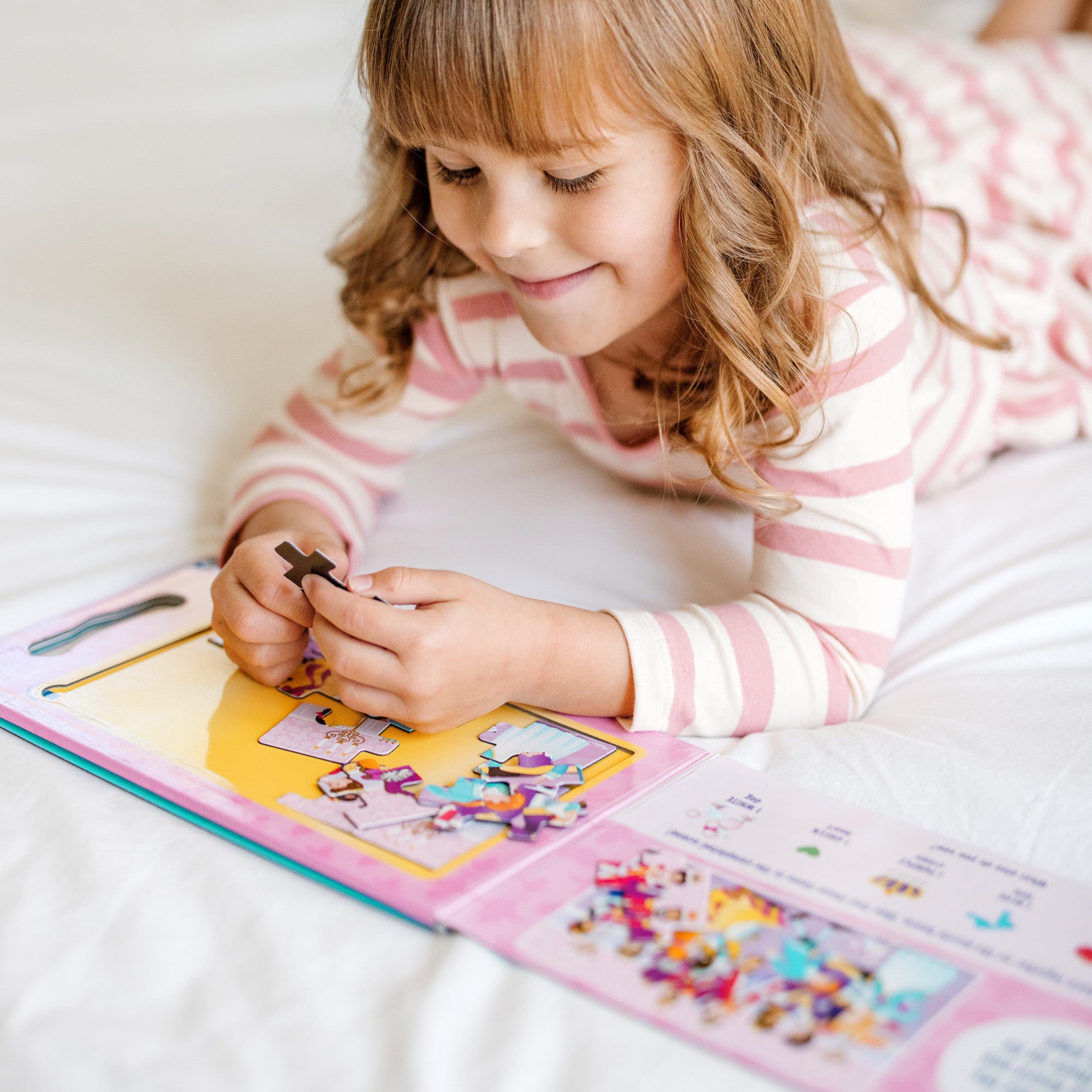 Take-Along Magnetic Jigsaw Puzzles ?C Princesses - Image 6