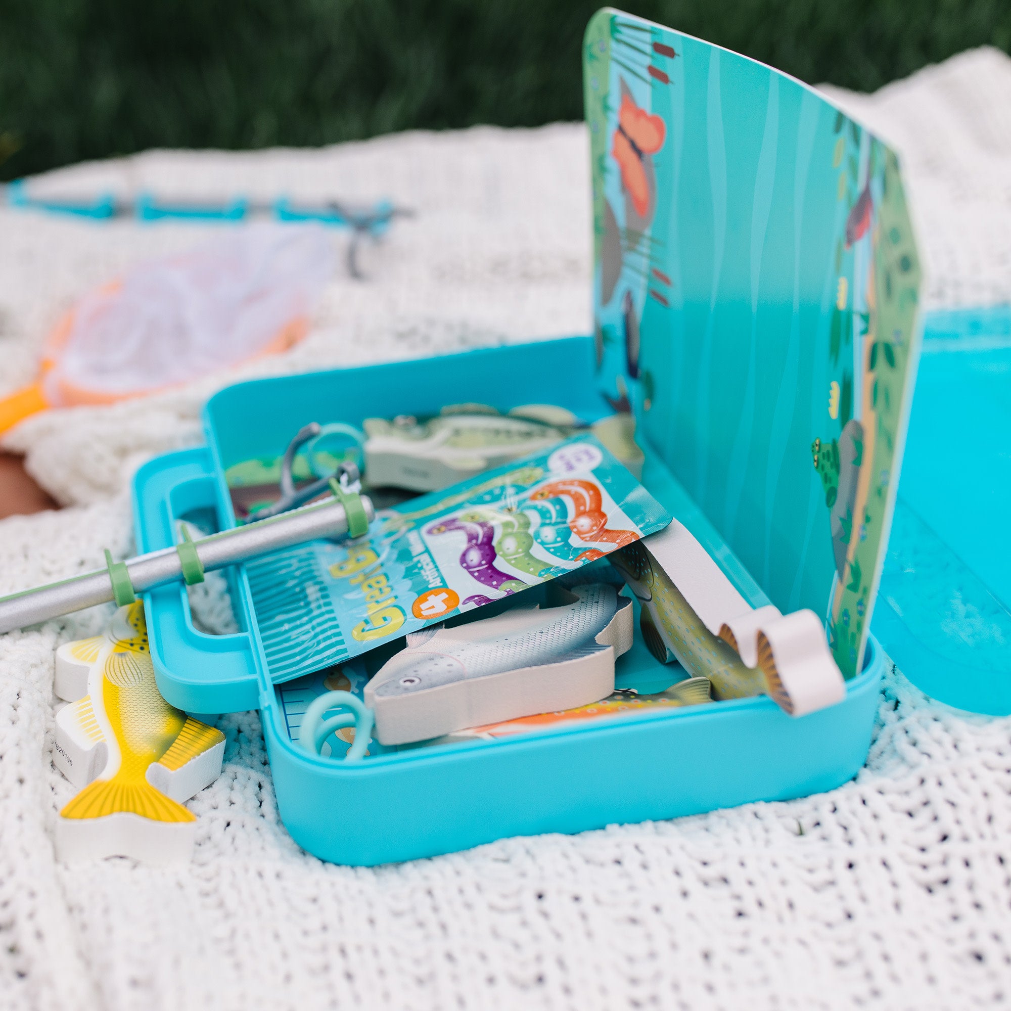 Let's Explore Fishing Play Set - Image 7