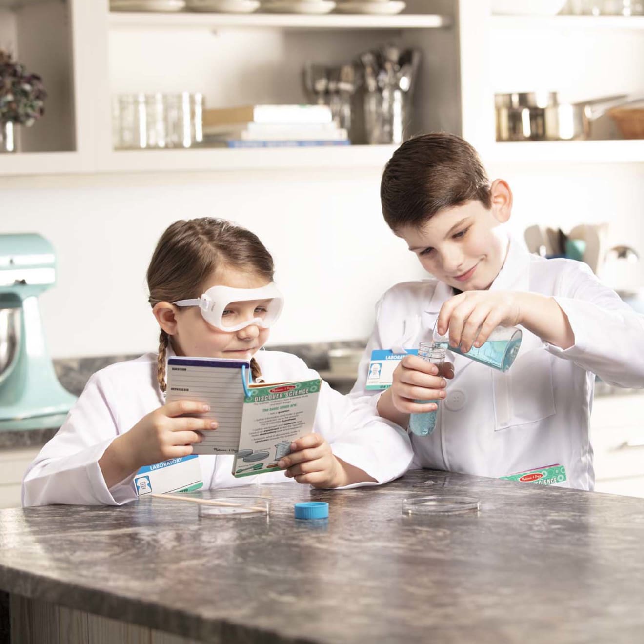 Scientist Role Play Set - Image 2