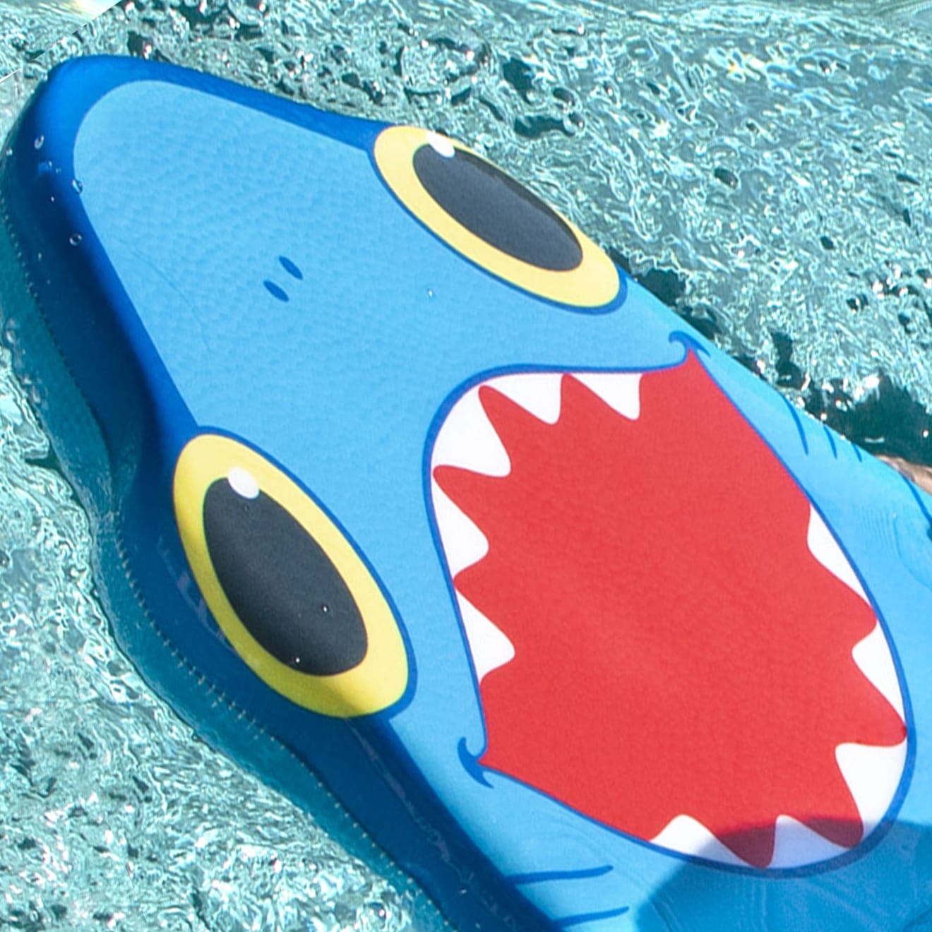 Spark Shark Kickboard Pool Toy - Image 5