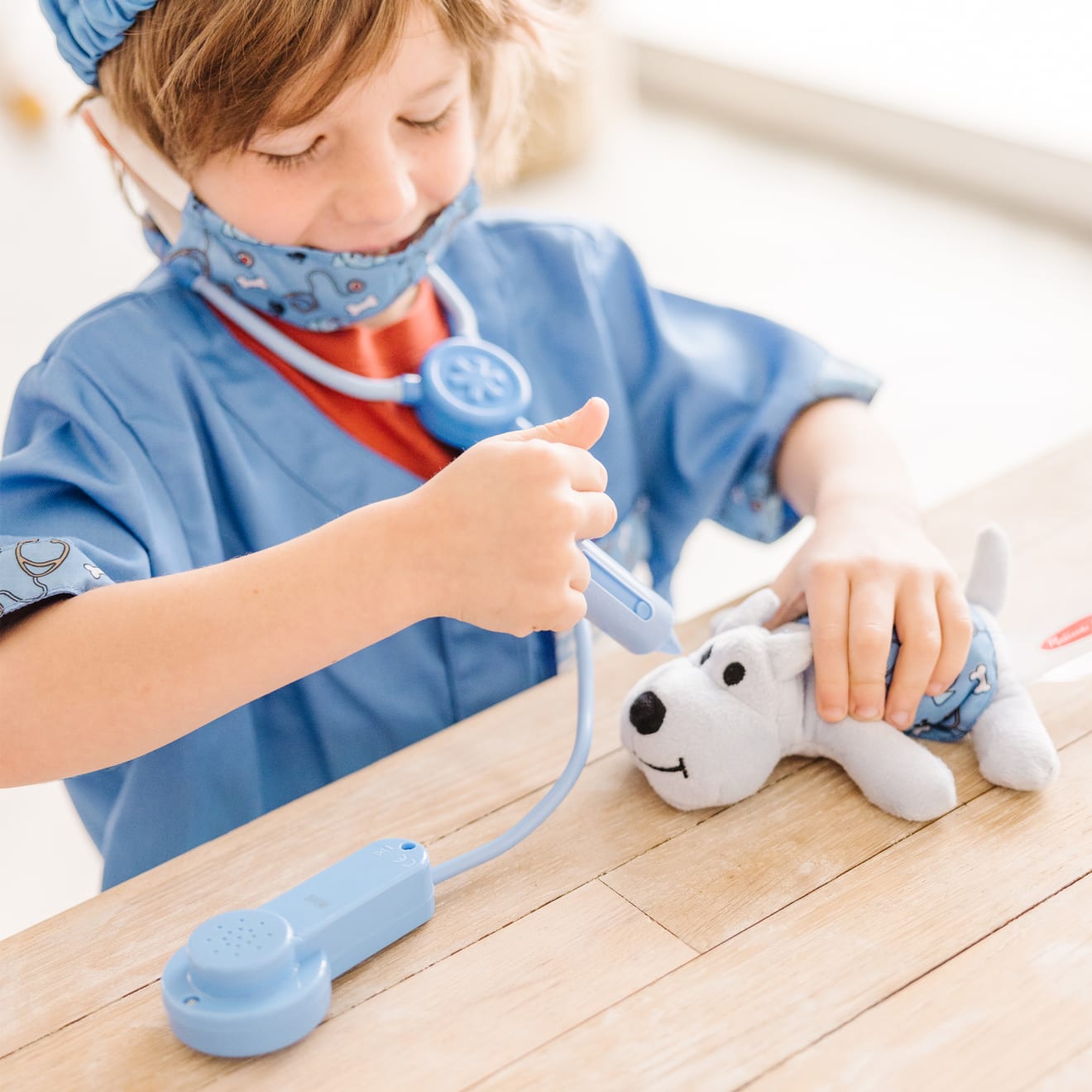 Veterinarian Role Play Costume Set - Image 2
