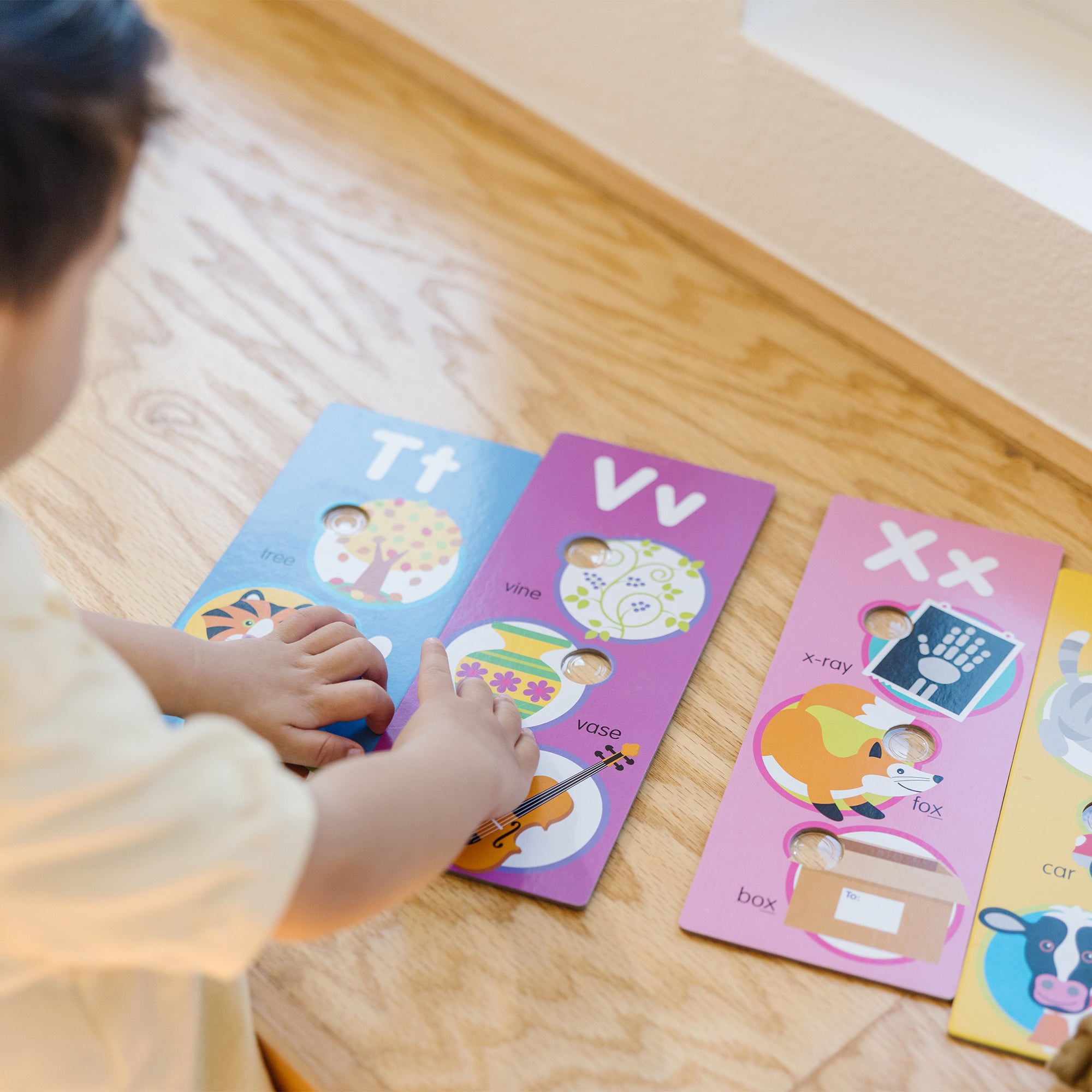Poke-A-Dot Jumbo Alphabet Learning Cards - Image 10