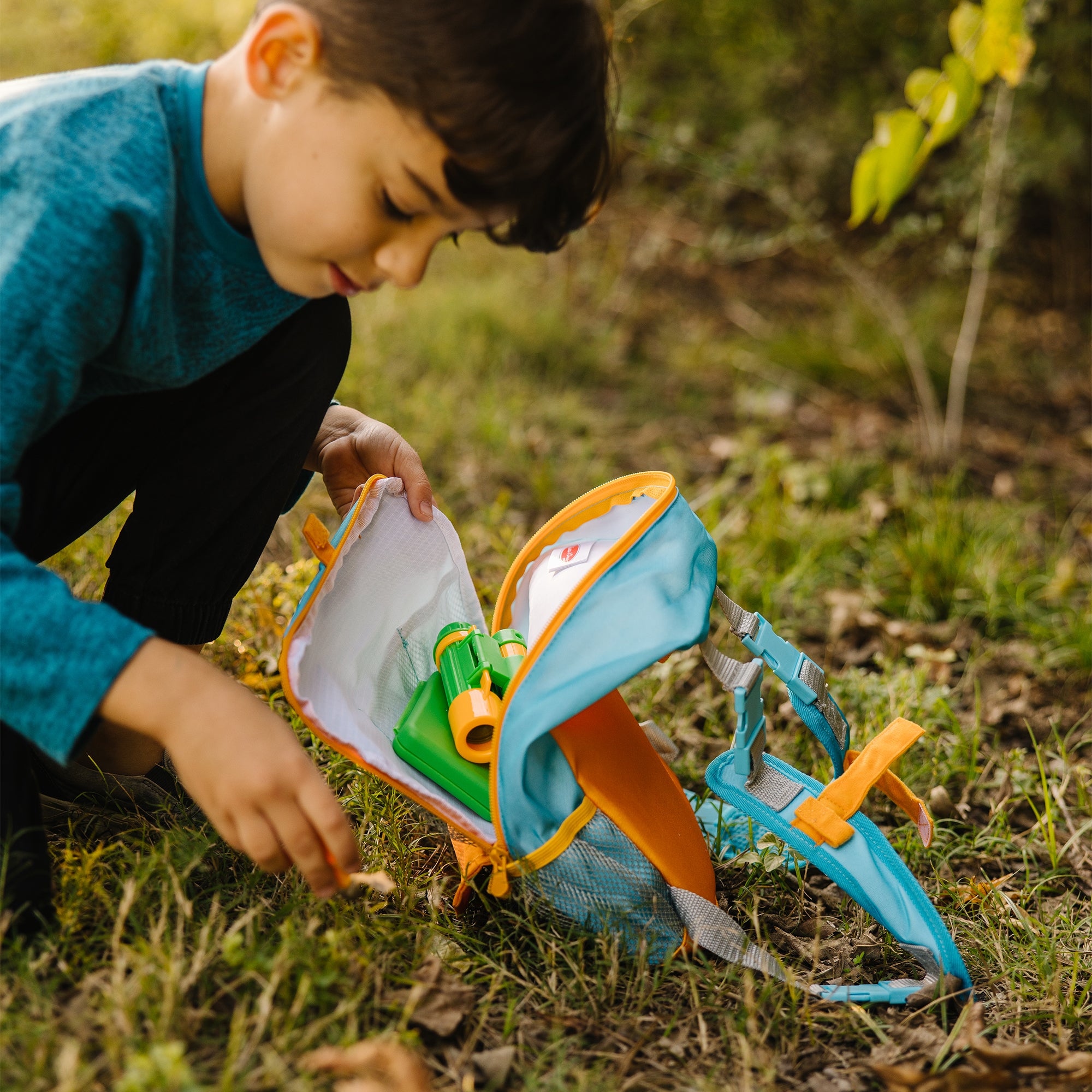 Let's Explore Hiking Play Set Backpack - Image 10