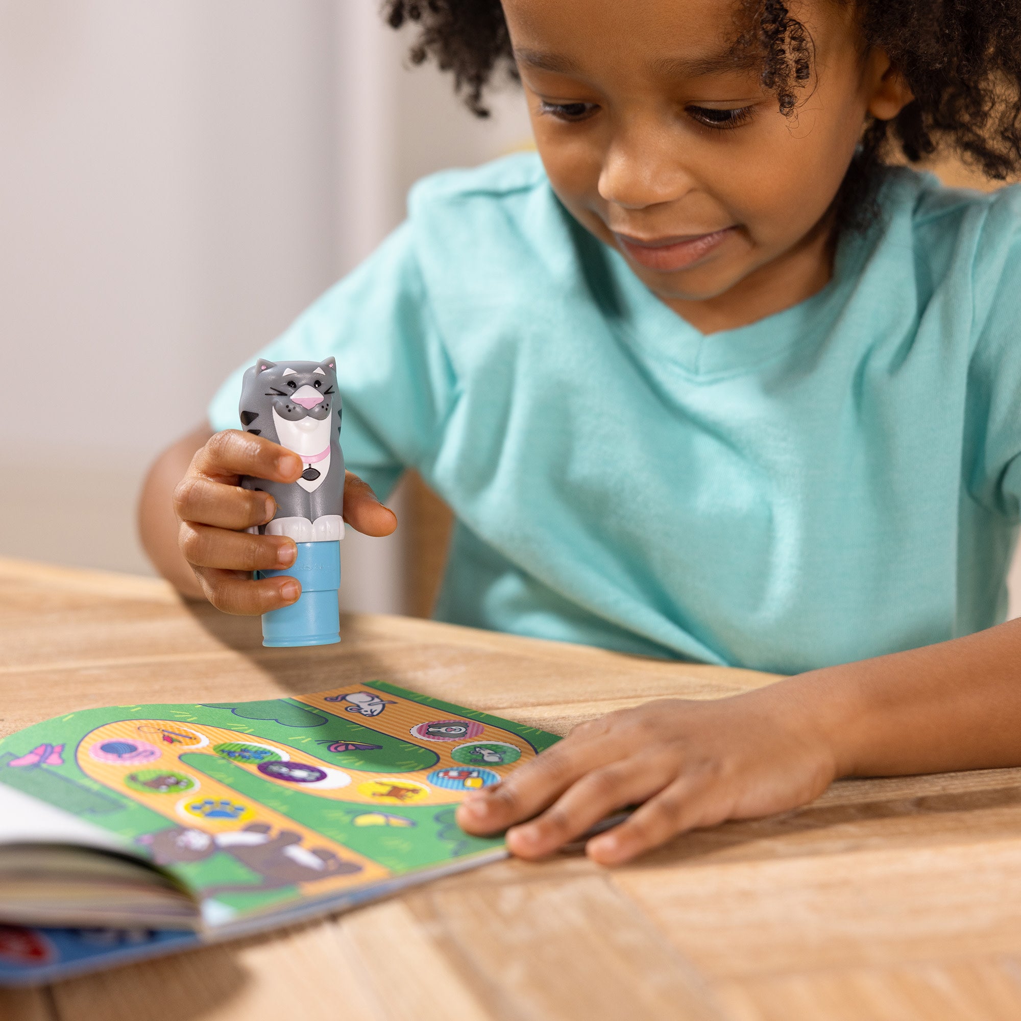 Sticker WOW!? Activity Pad & Sticker Stamper - Cat - Image 2