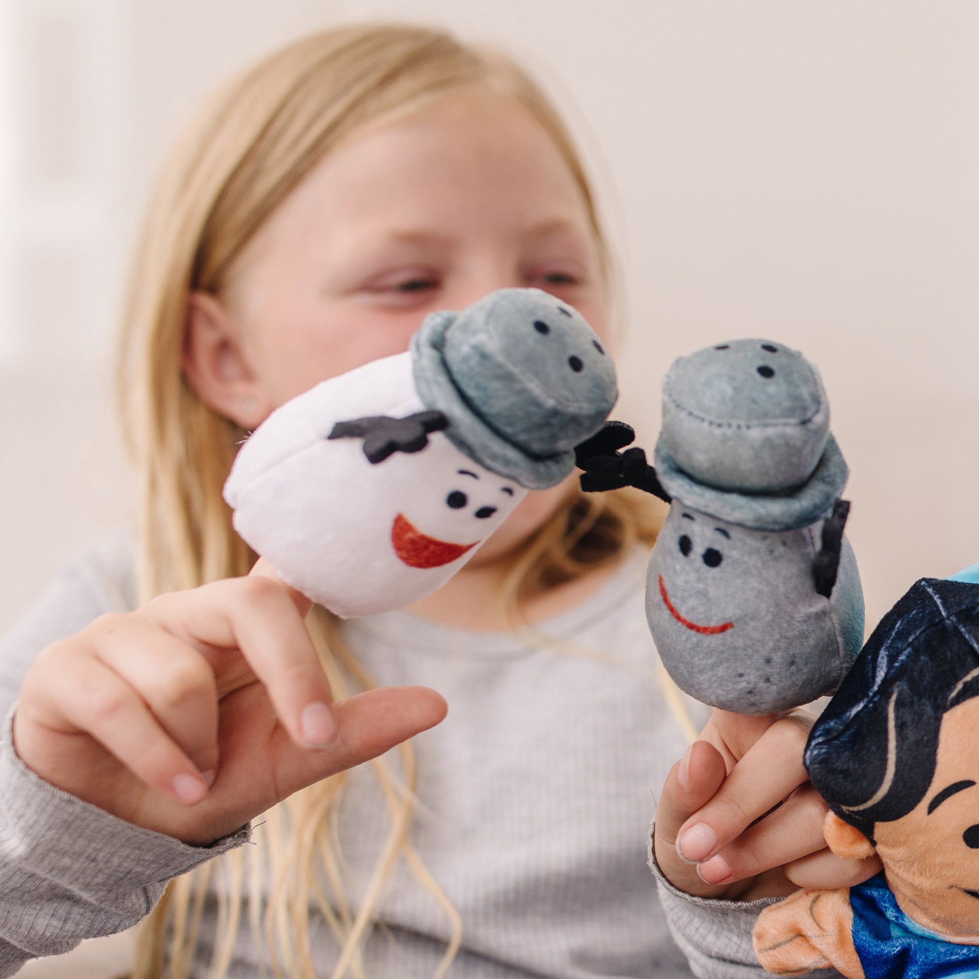 Blue's Clues & You! Hand & Finger Puppets - Image 9