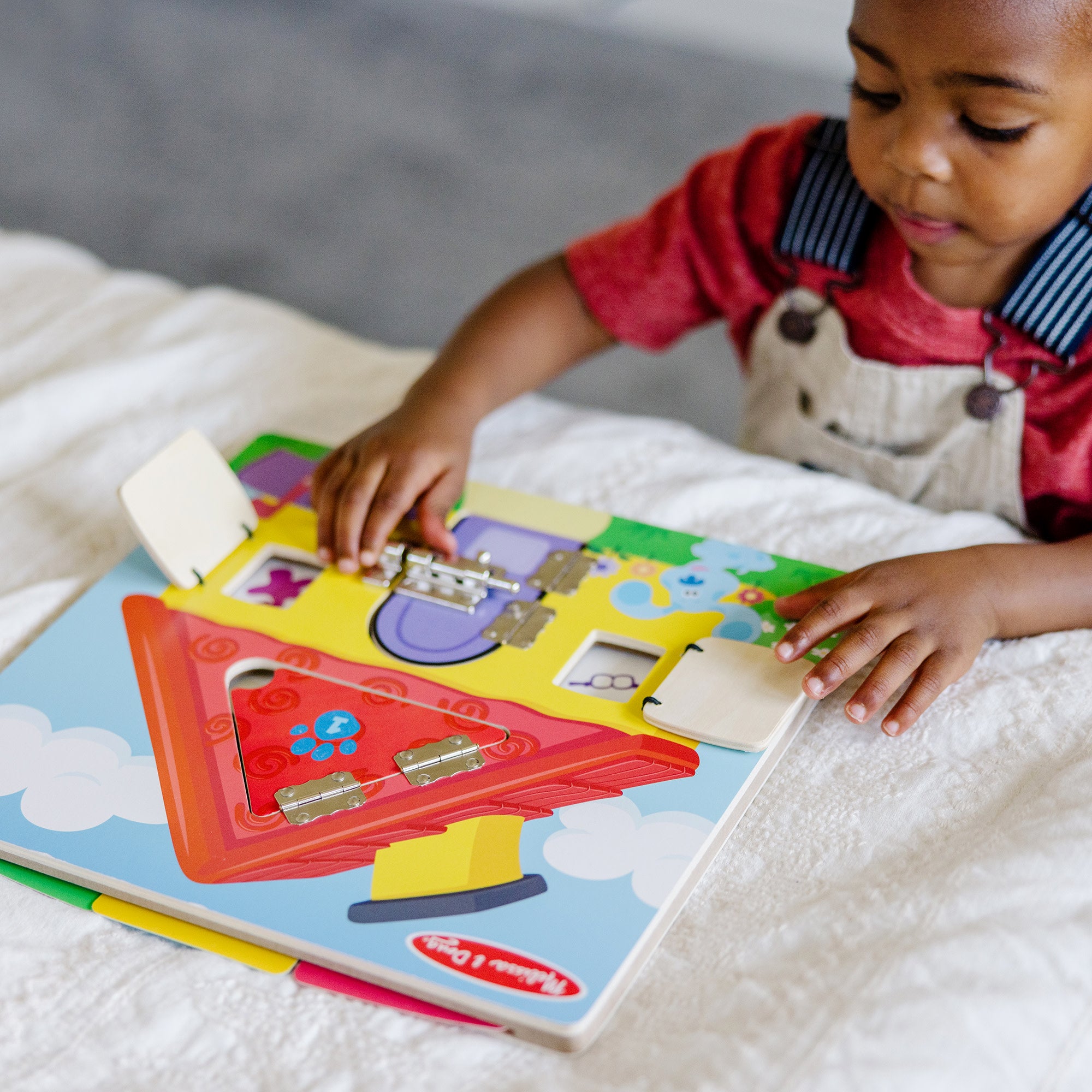 Blue's Clues & You! Wooden Lift-the-Flap Activity Board - Image 5